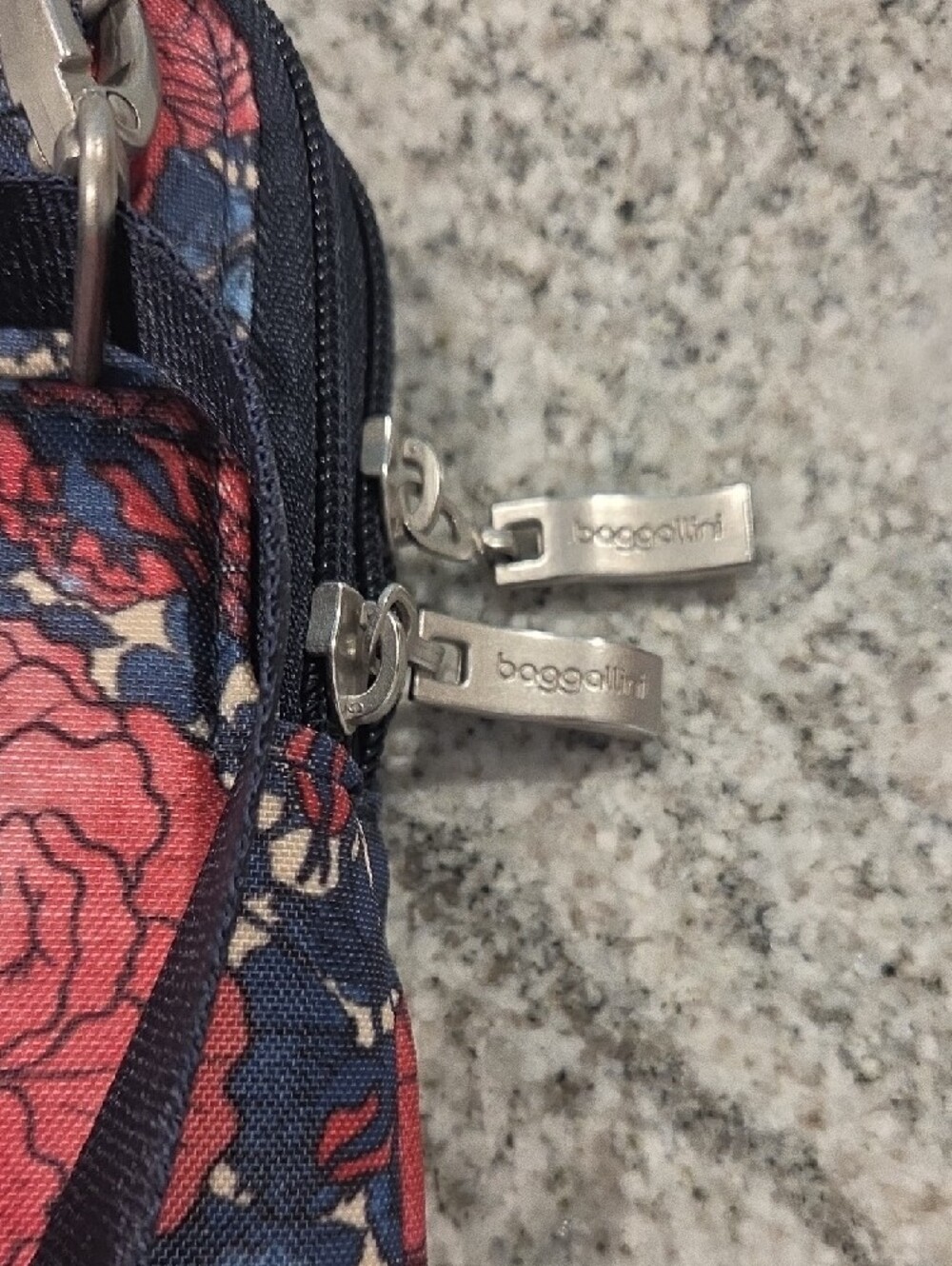 Baggallini Navy & Red Floral Crossbody Bag - Picture 7 of 7